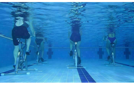 AQUABIKE